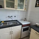 In 38068 * 巴拉通雷勒