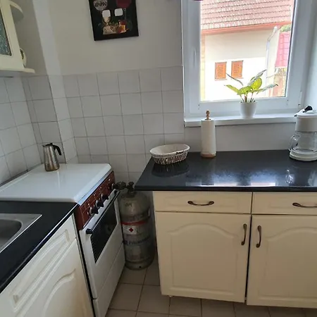 In 38068 * バラトンレッレ